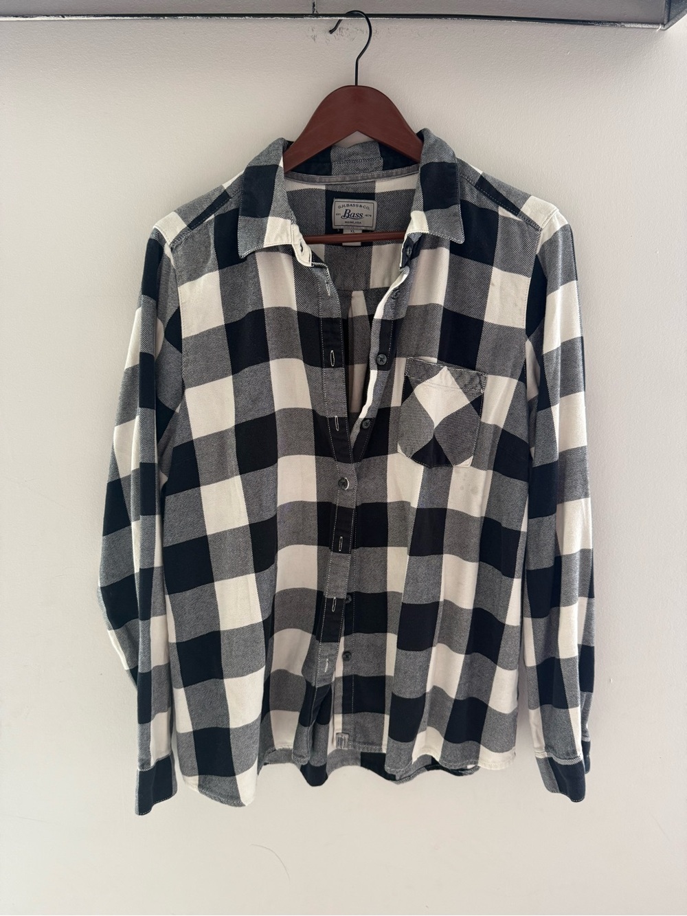 G.H. Bass & Co. Black and White Buffalo Plaid Button-Down Shirt